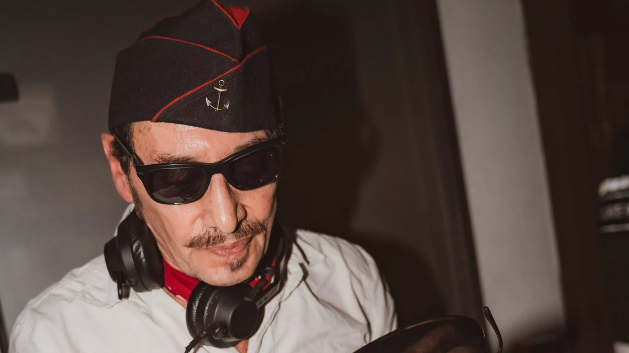 Booking Albert de Paname